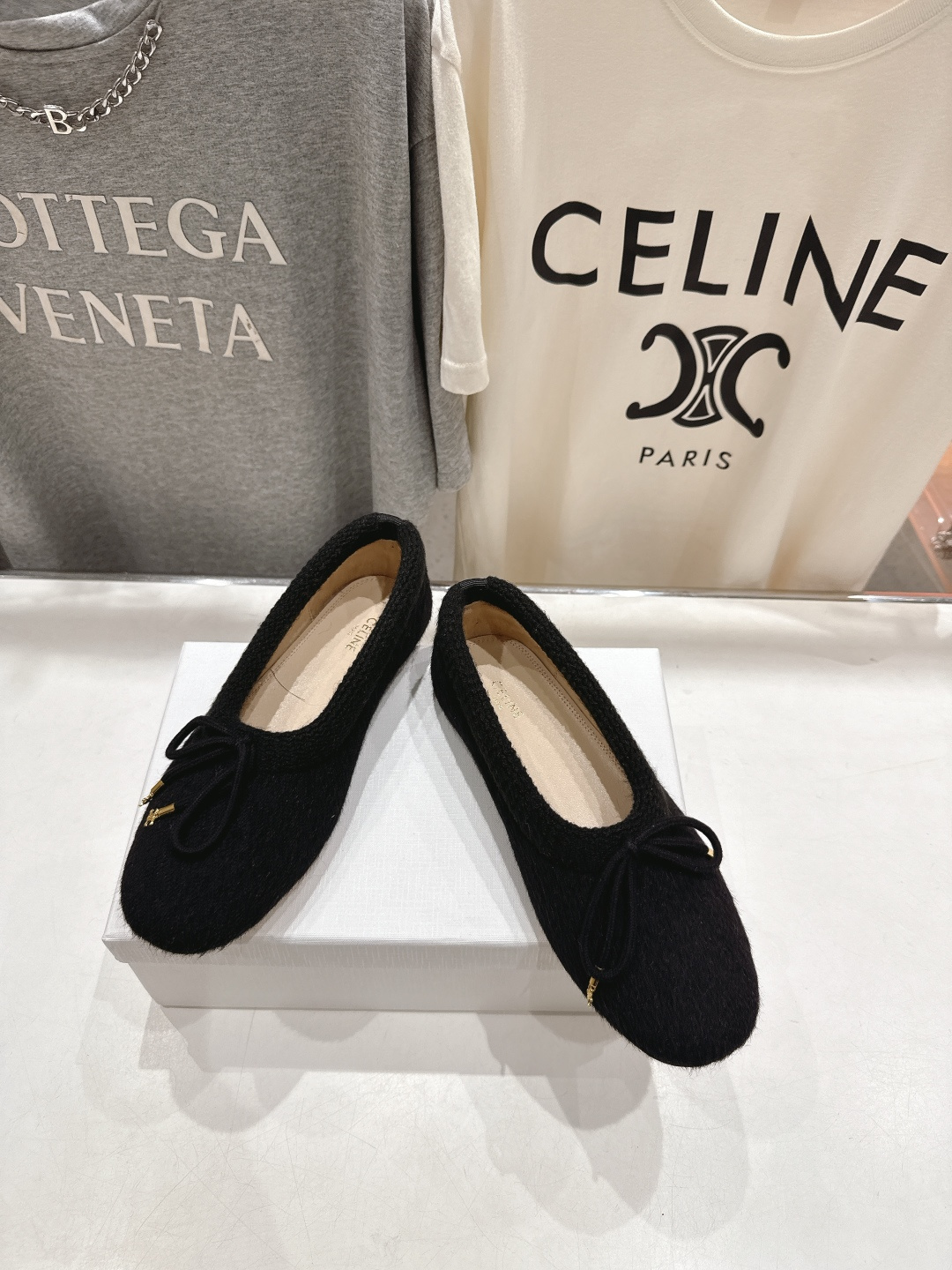 高版本出厂 CELINE*赛琳F018 2025ss新款玛丽珍平底乐福鞋单鞋网红爆款来袭！各大网红抢先体