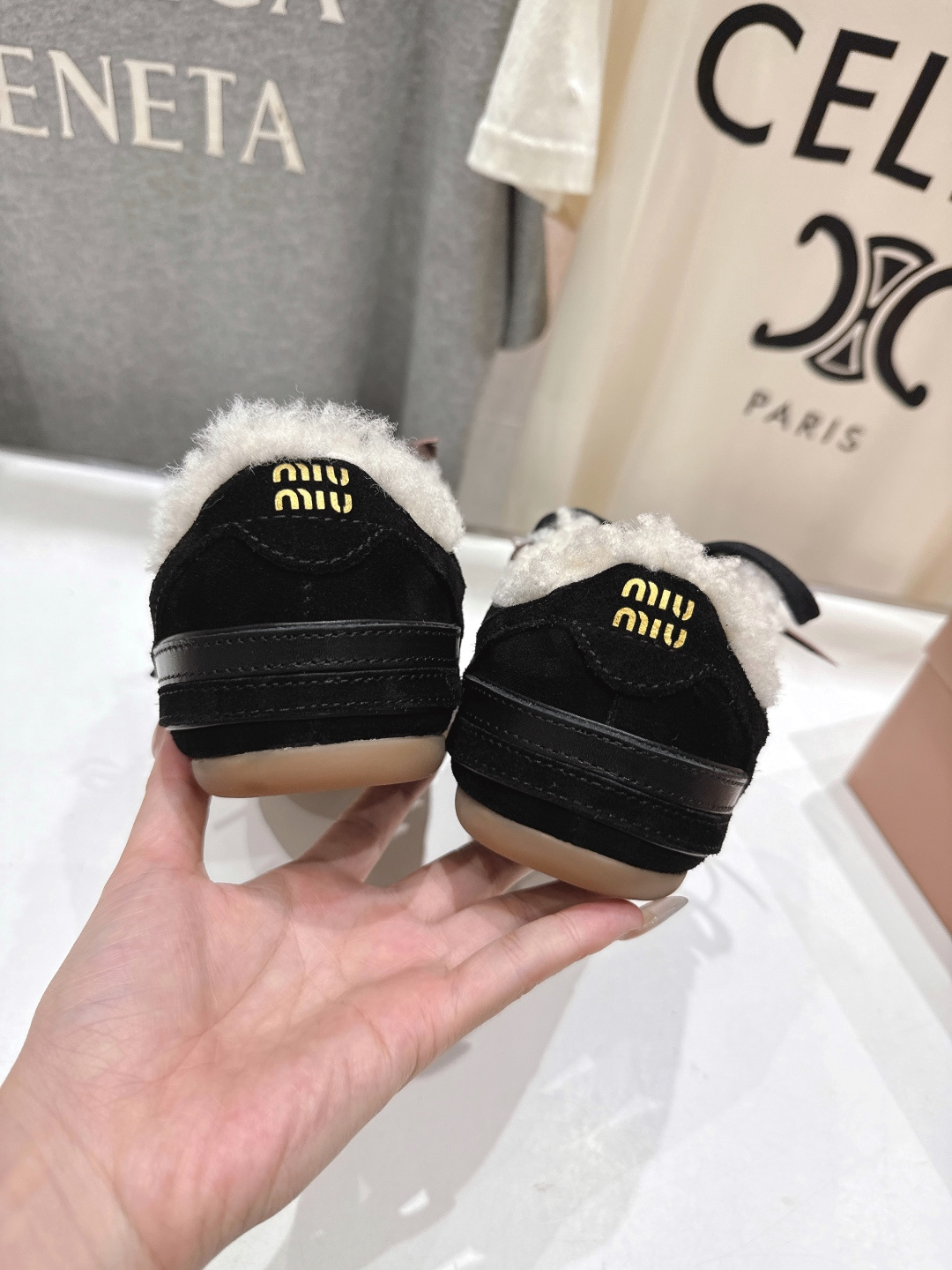 高版本出厂 毛里 MiuMiu/缪缪F022 2025ss秋冬走秀新款系带德训鞋休闲运动鞋 这款系带休闲