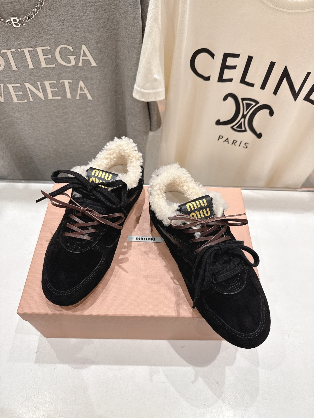 高版本出厂 毛里 MiuMiu/缪缪F022 2025ss秋冬走秀新款系带德训鞋休闲运动鞋 这款系带休闲