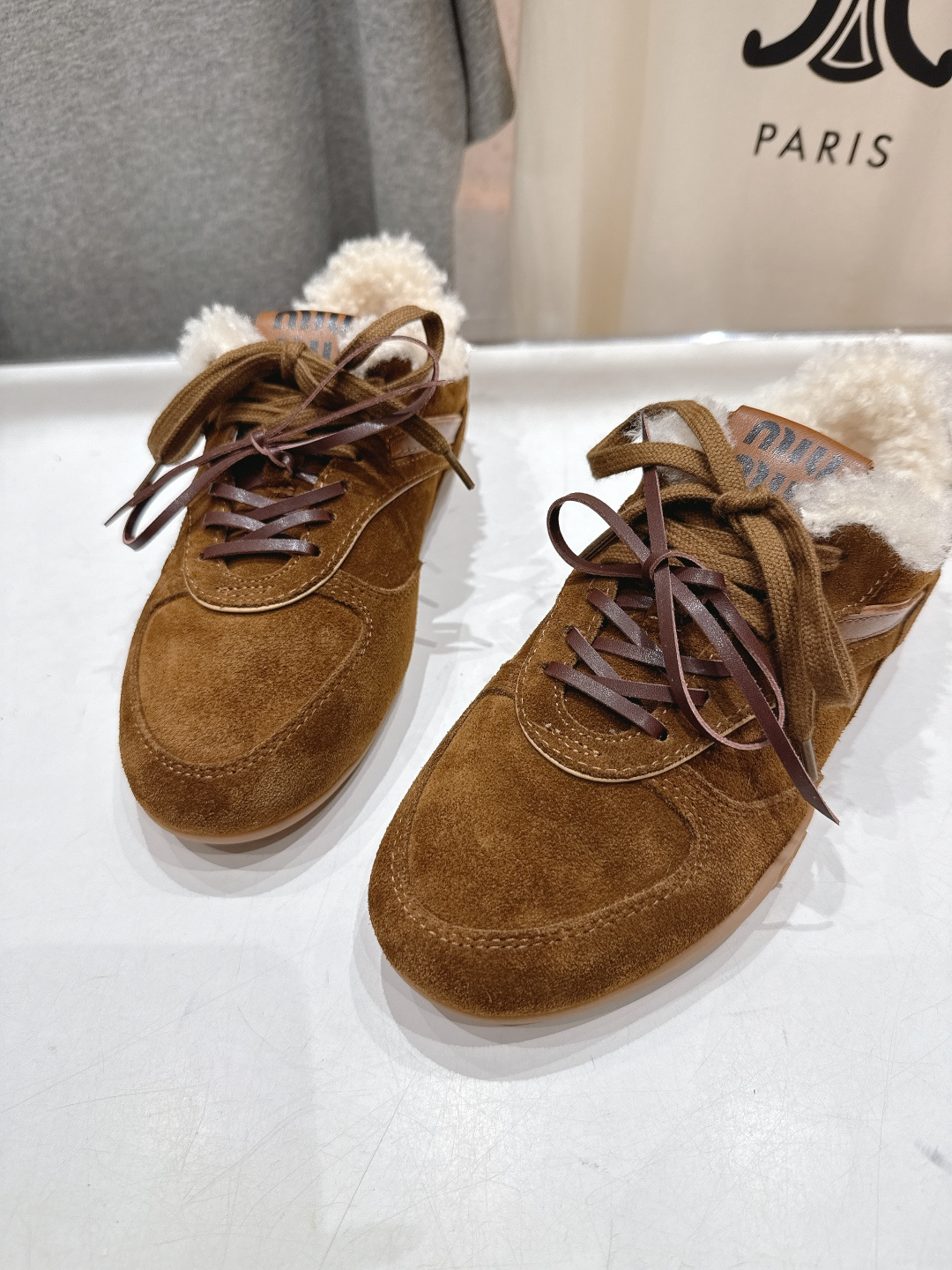 高版本出厂 毛里 MiuMiu/缪缪F022 2025ss秋冬走秀新款系带德训鞋休闲运动鞋 这款系带休闲