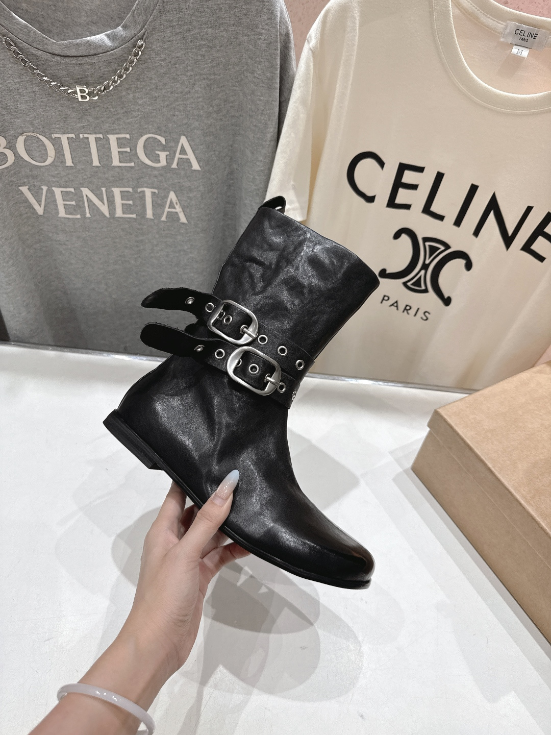 顶级出厂 Renian 小众潮牌～F028秋冬新款复古英伦风切尔西短靴马丁靴网红明星小红书狂追热推 发售