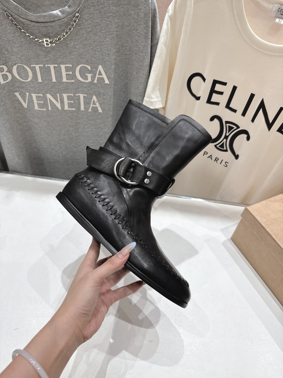 顶级出厂 Renian 小众潮牌～F028秋冬新款复古英伦风切尔西短靴马丁靴网红明星小红书狂追热推 发售