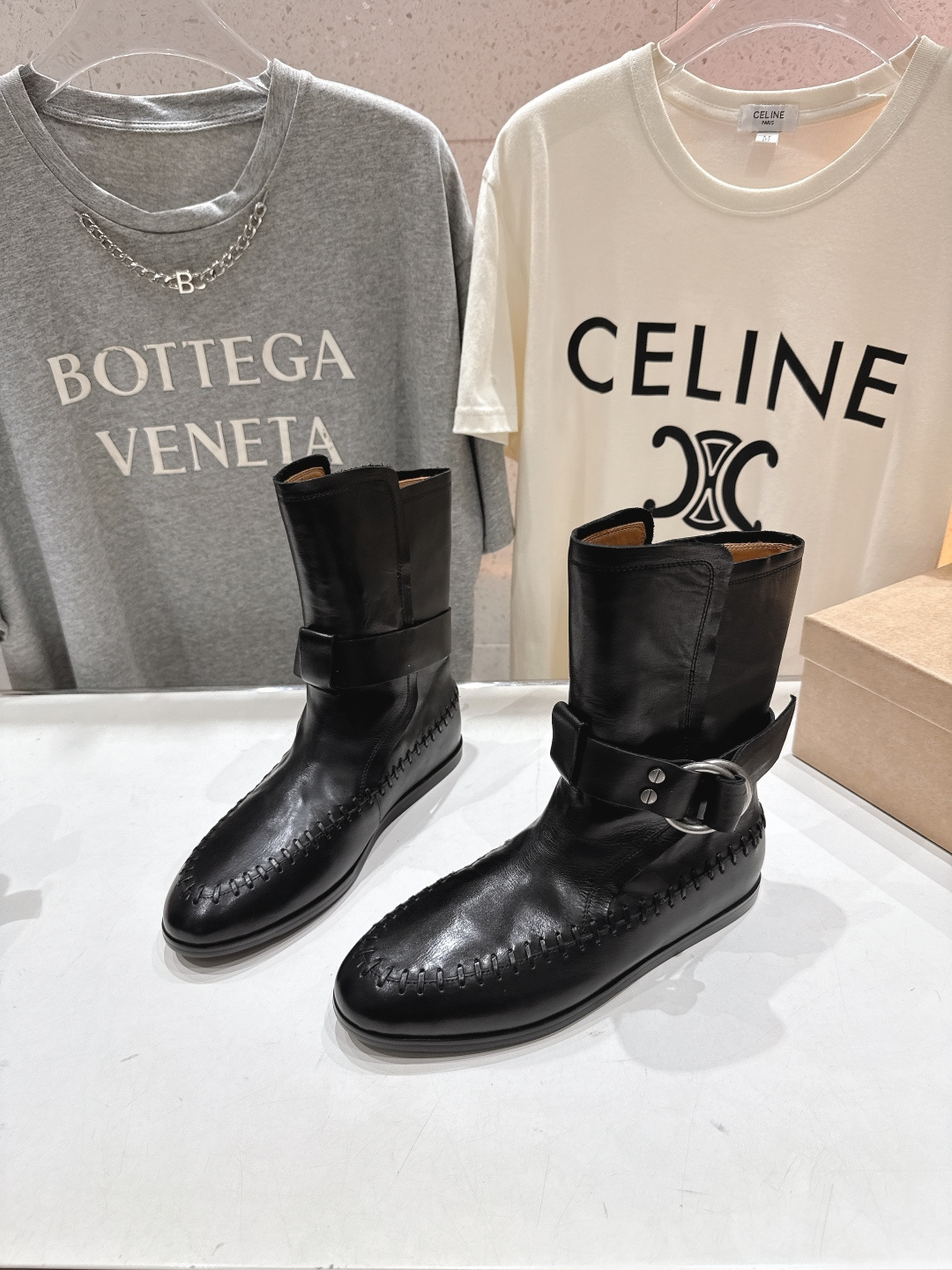 顶级出厂 Renian 小众潮牌～F028秋冬新款复古英伦风切尔西短靴马丁靴网红明星小红书狂追热推 发售