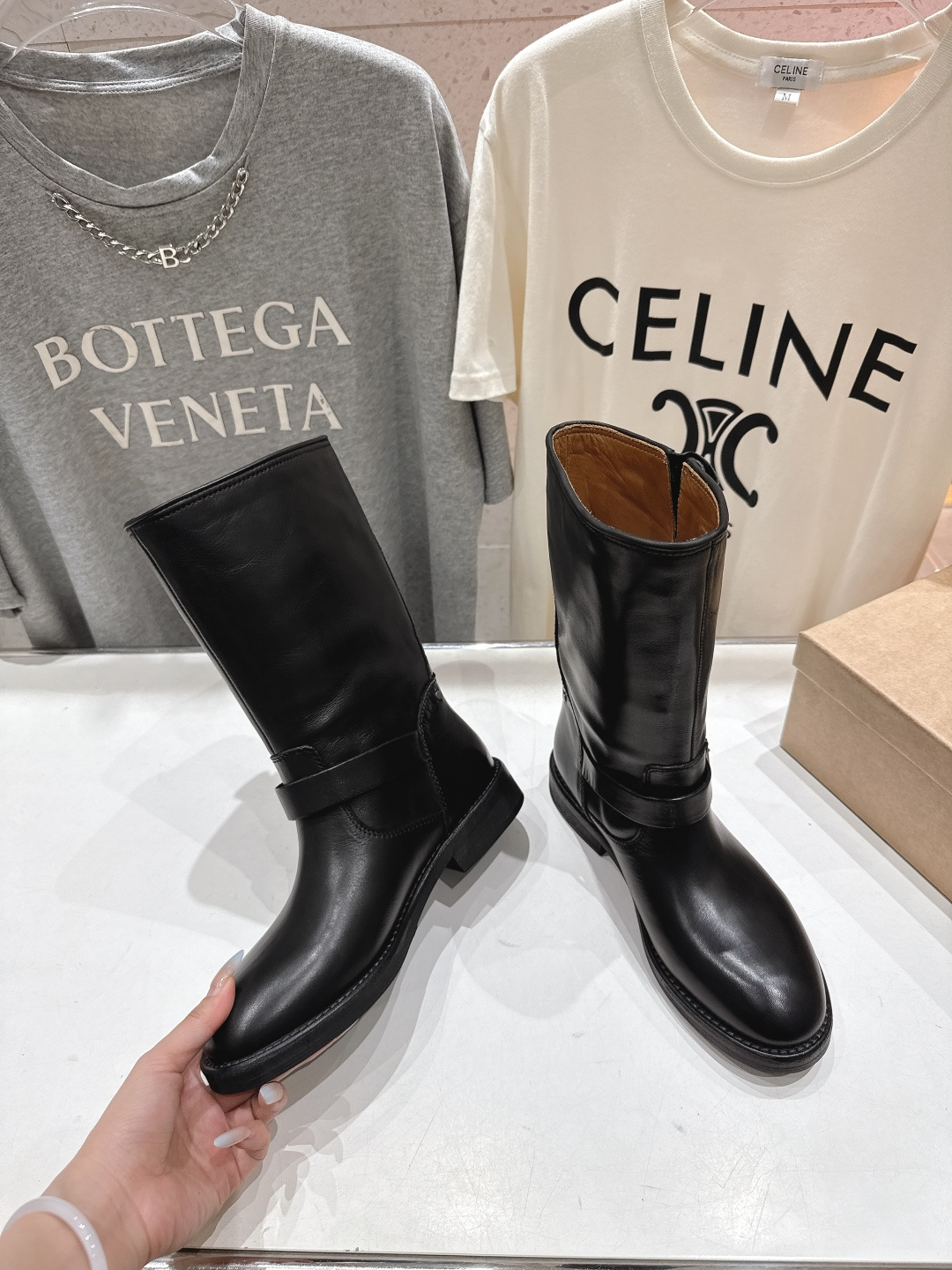 顶级出厂 Renian 小众潮牌～F028秋冬新款复古英伦风短靴切尔西中筒靴马丁靴网红明星小红书狂追热推