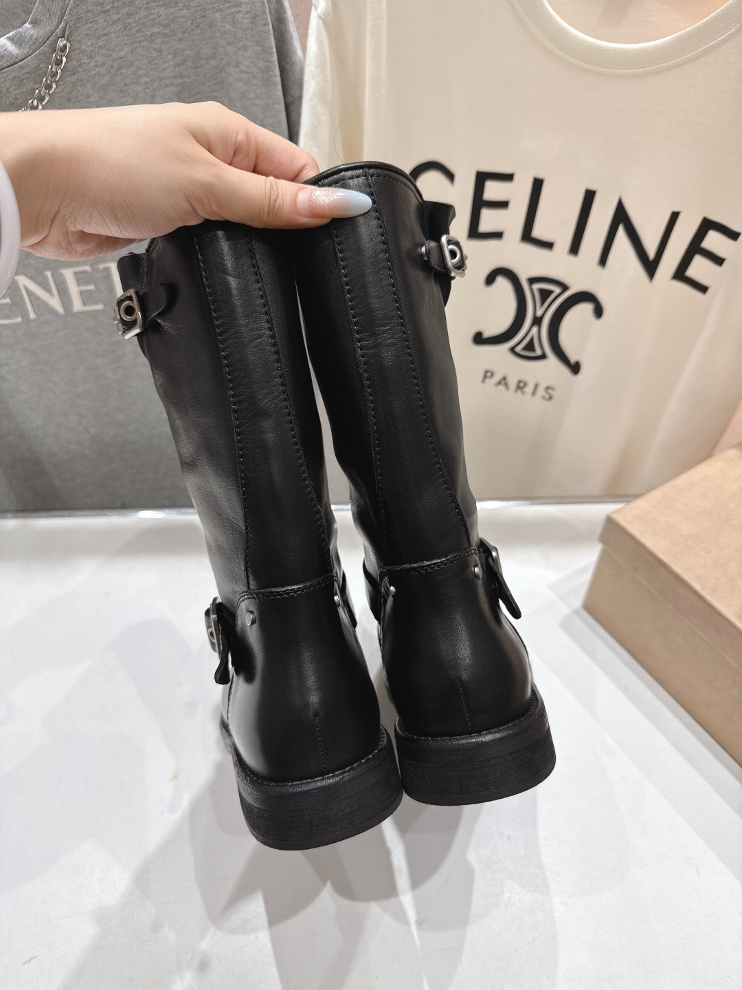 顶级出厂 Renian 小众潮牌～F028秋冬新款复古英伦风短靴切尔西中筒靴马丁靴网红明星小红书狂追热推