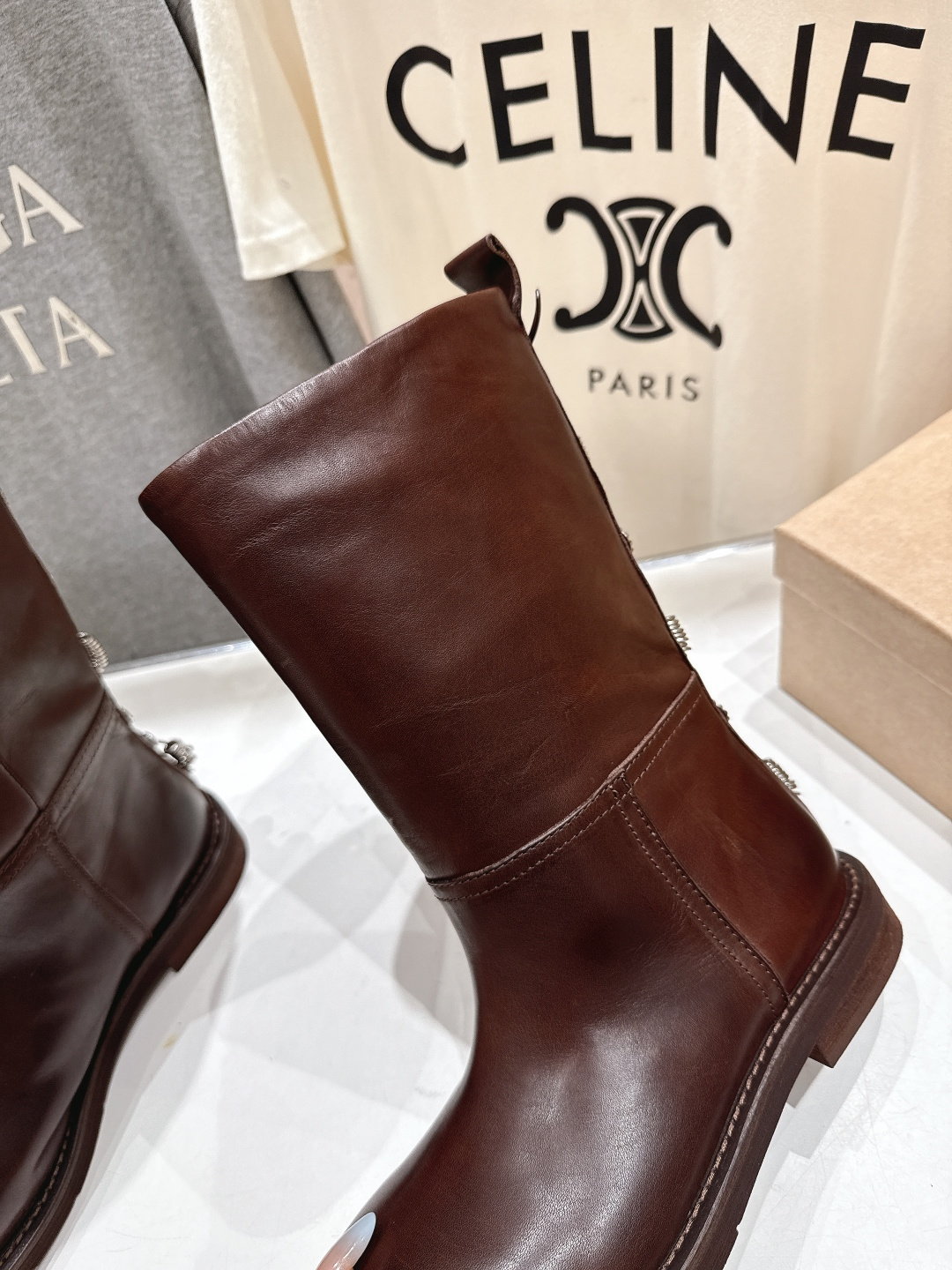 顶级出厂 Renian 小众潮牌～F028秋冬新款复古英伦风短靴切尔西中筒靴马丁靴网红明星小红书狂追热推