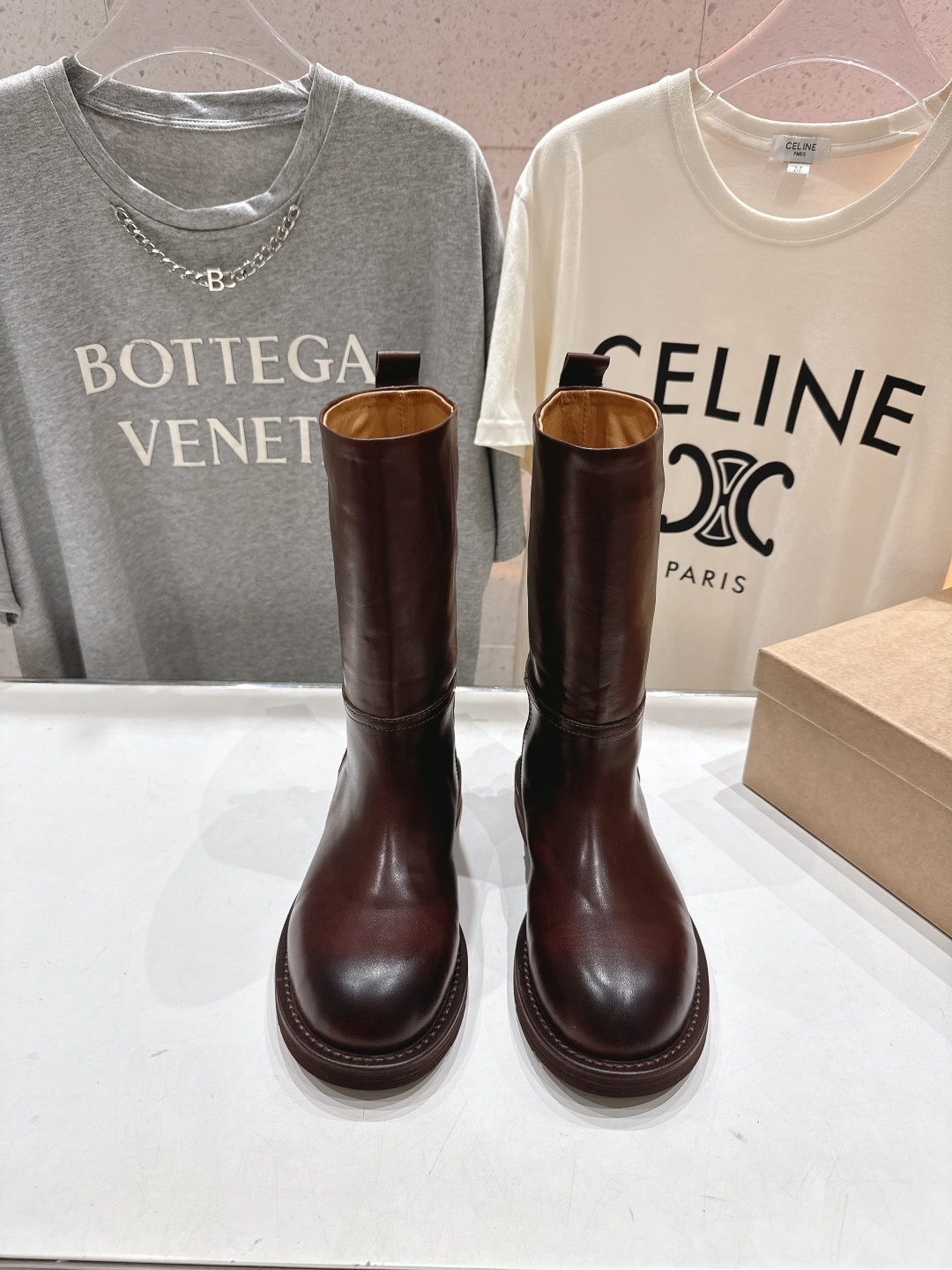 顶级出厂 Renian 小众潮牌～F028秋冬新款复古英伦风短靴切尔西中筒靴马丁靴网红明星小红书狂追热推