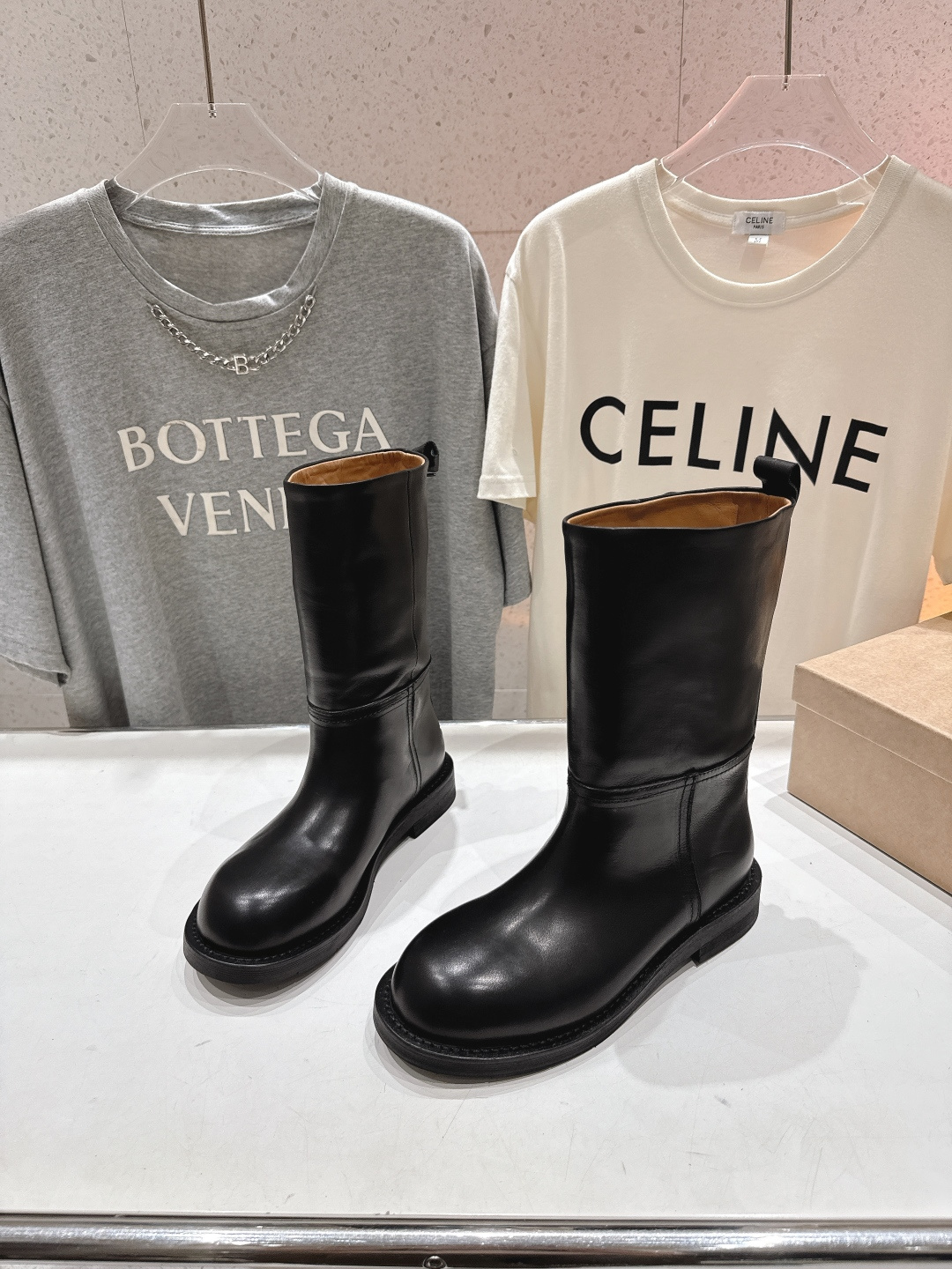 顶级出厂 Renian 小众潮牌～F028秋冬新款复古英伦风短靴切尔西中筒靴马丁靴网红明星小红书狂追热推