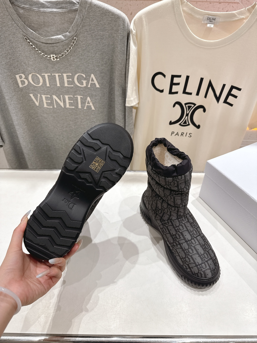 高版本出厂 Dior*迪奥F019 2025ssD家秋冬新款保暖羽绒靴毛毛靴短靴原版复刻 细节完全对版 