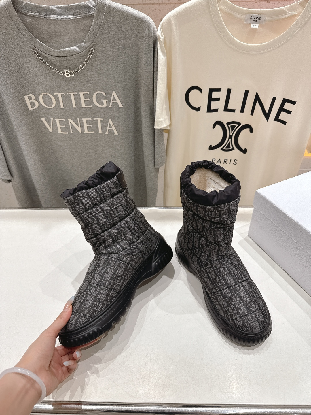 高版本出厂 Dior*迪奥F019 2025ssD家秋冬新款保暖羽绒靴毛毛靴短靴原版复刻 细节完全对版 