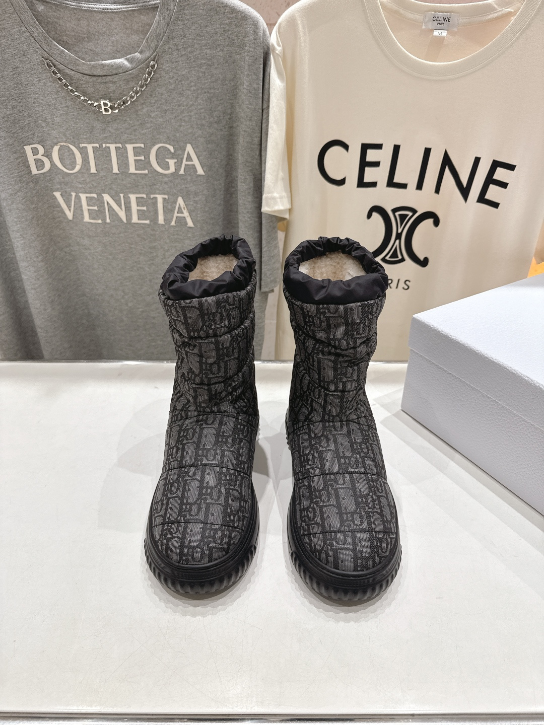 高版本出厂 Dior*迪奥F019 2025ssD家秋冬新款保暖羽绒靴毛毛靴短靴原版复刻 细节完全对版 