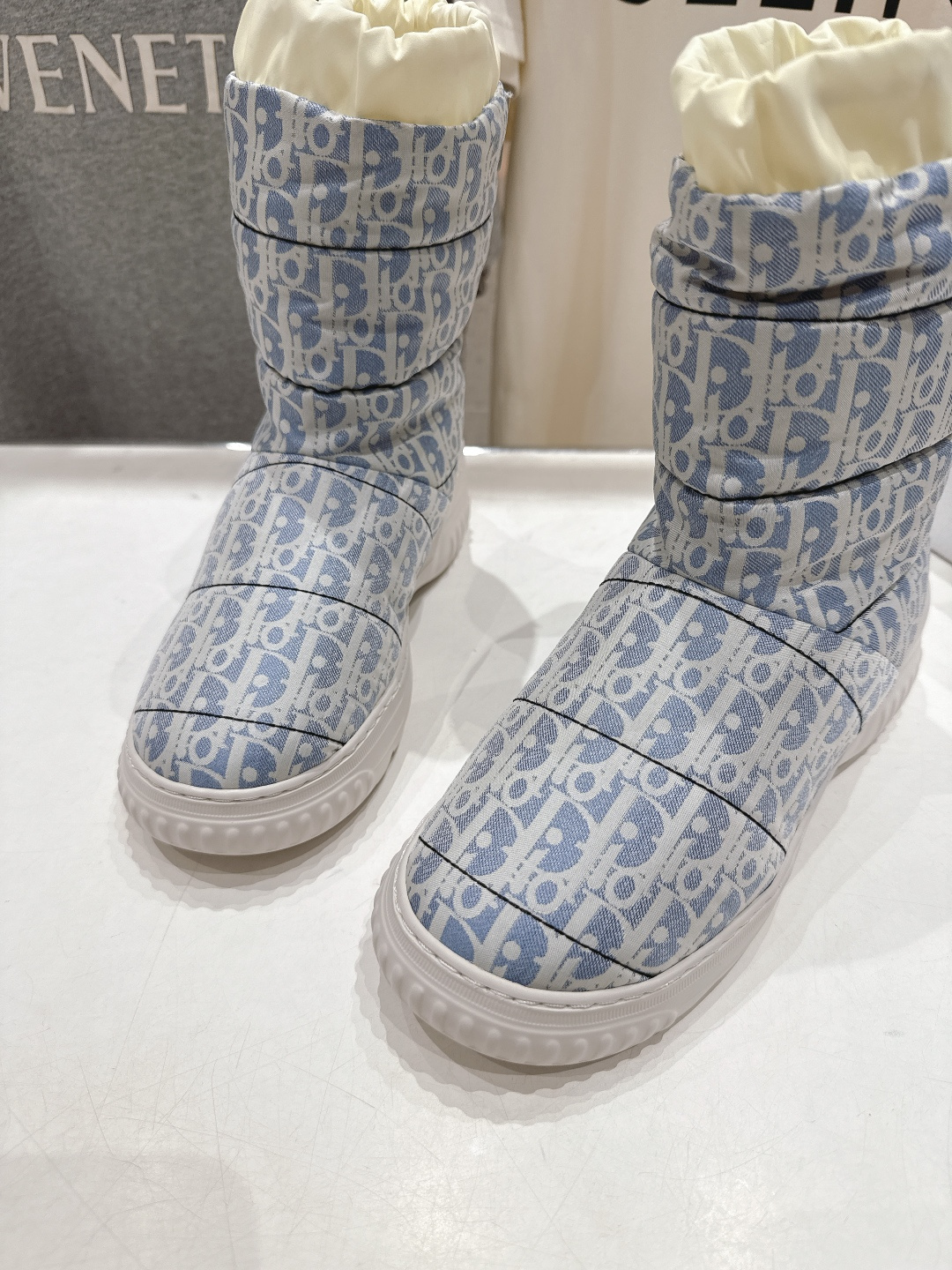 高版本出厂 Dior*迪奥F019 2025ssD家秋冬新款保暖羽绒靴毛毛靴短靴原版复刻 细节完全对版 