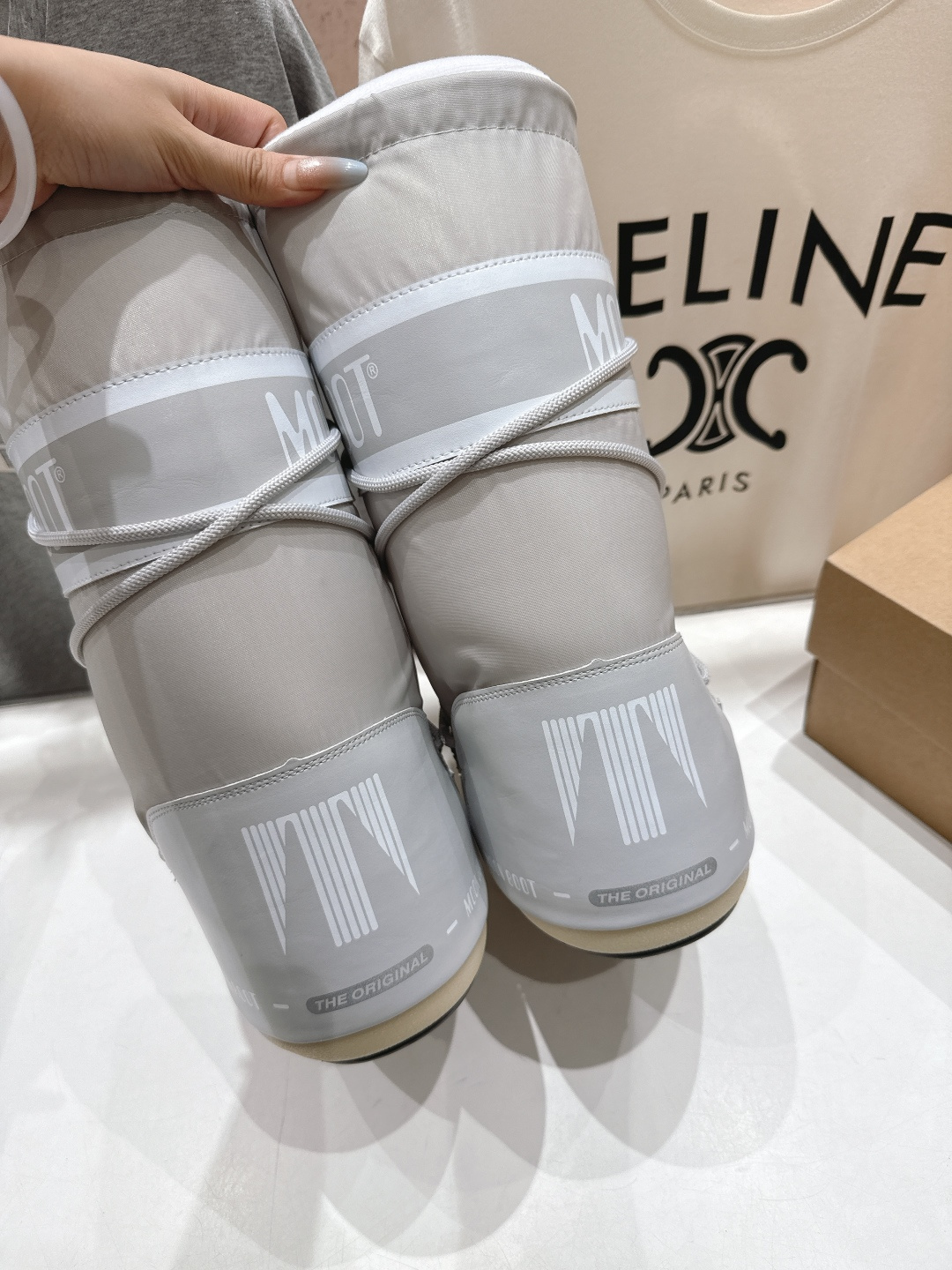 高版本出厂 Moon Boot F060 2025ss秋冬季爆款保暖厚底雪地靴 【丑萌月亮雪地靴】忘了U