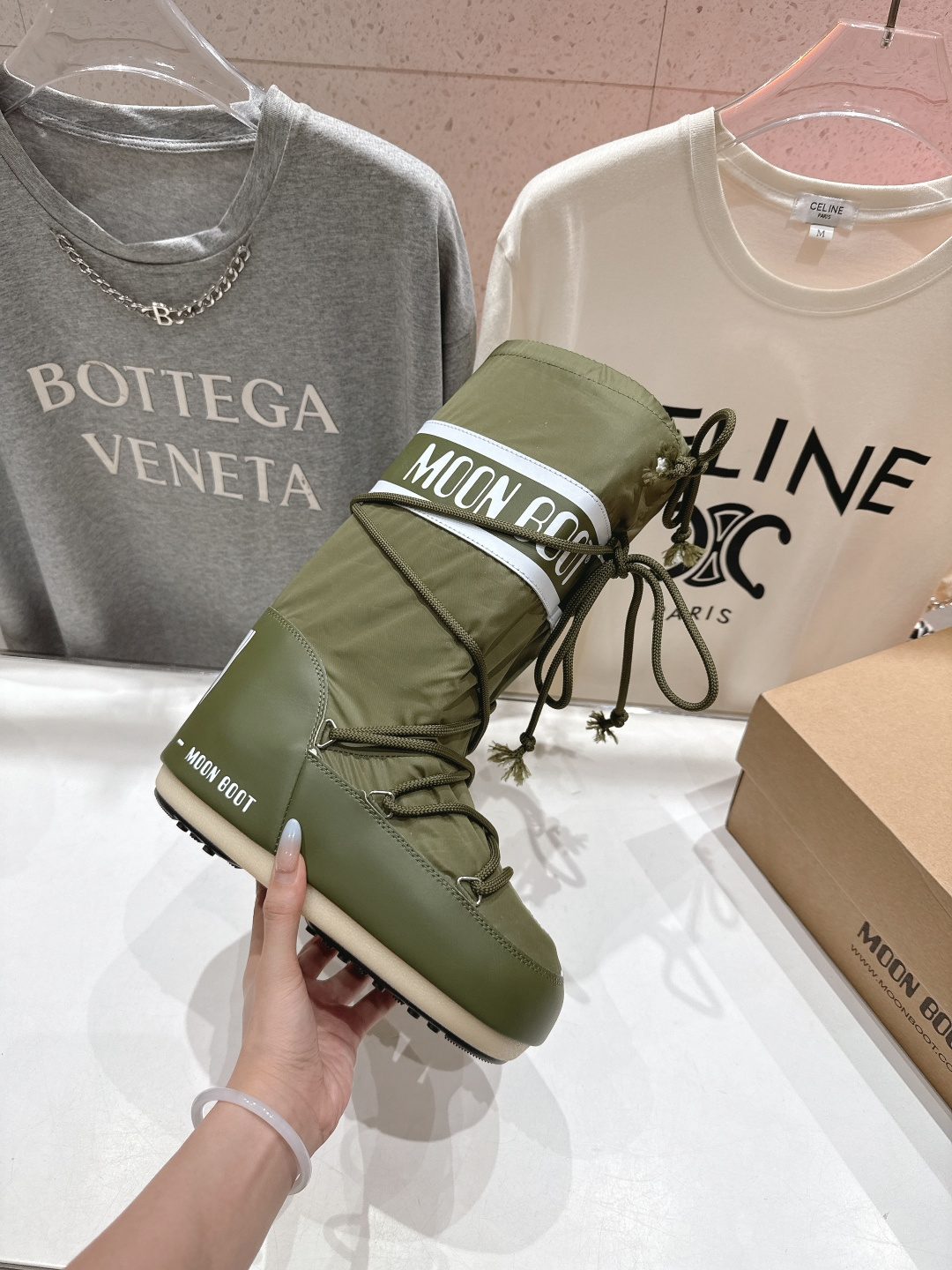 高版本出厂 Moon Boot F060 2025ss秋冬季爆款保暖厚底雪地靴 【丑萌月亮雪地靴】忘了U