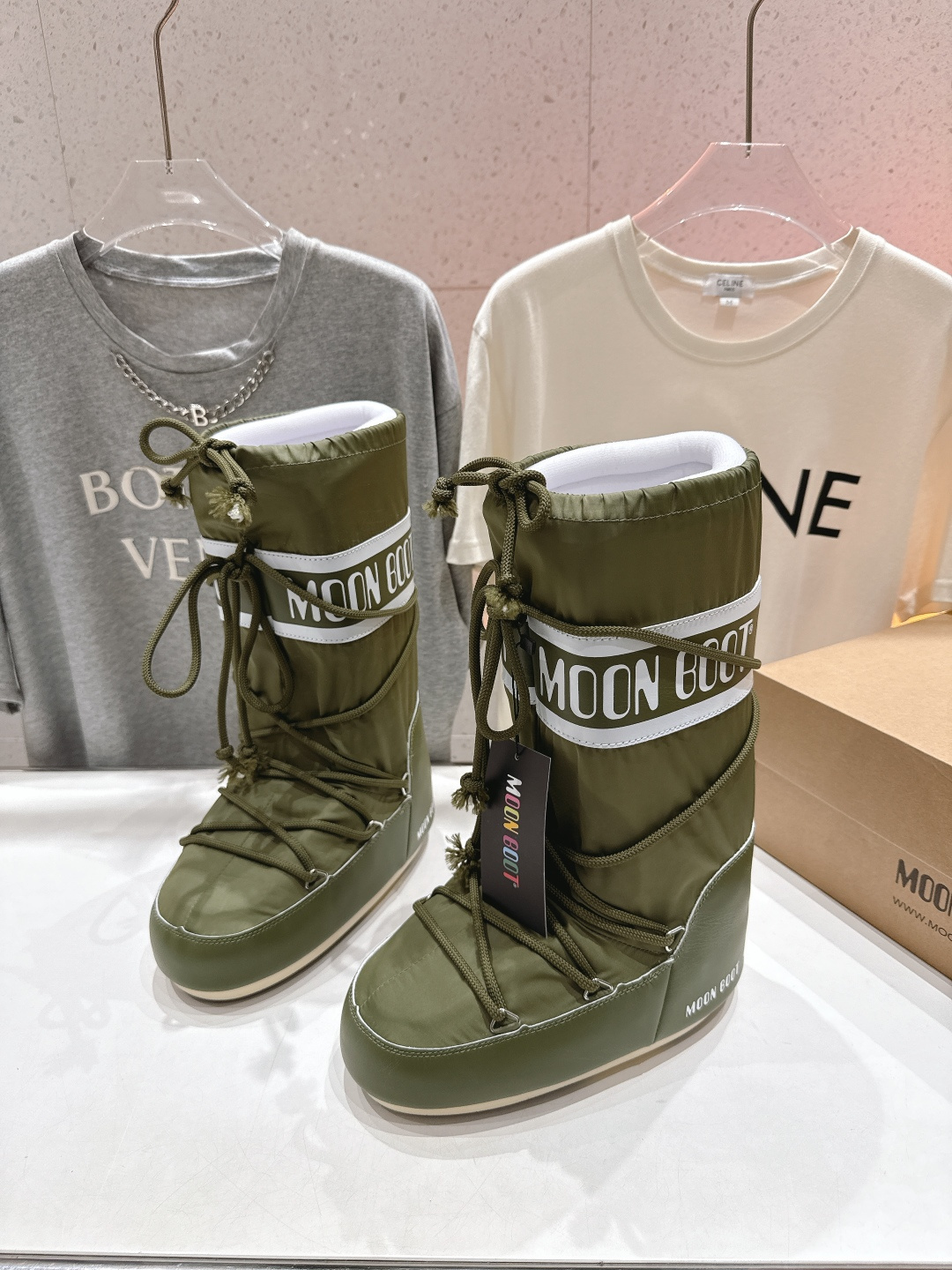 高版本出厂 Moon Boot F060 2025ss秋冬季爆款保暖厚底雪地靴 【丑萌月亮雪地靴】忘了U