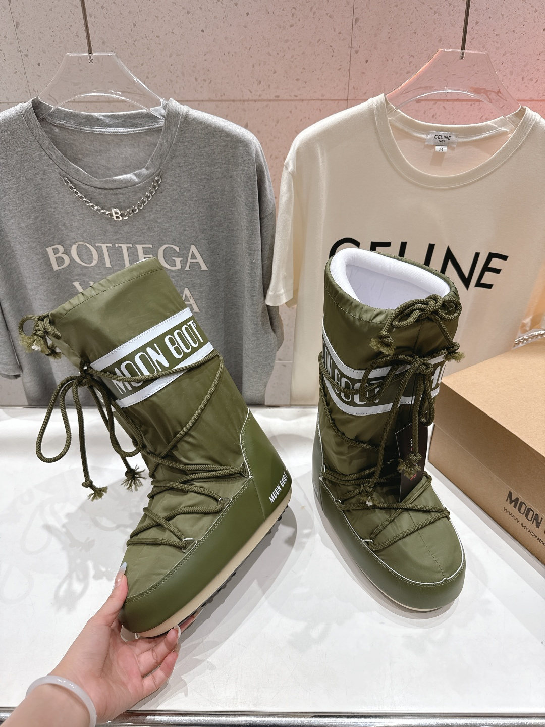 高版本出厂 Moon Boot F060 2025ss秋冬季爆款保暖厚底雪地靴 【丑萌月亮雪地靴】忘了U