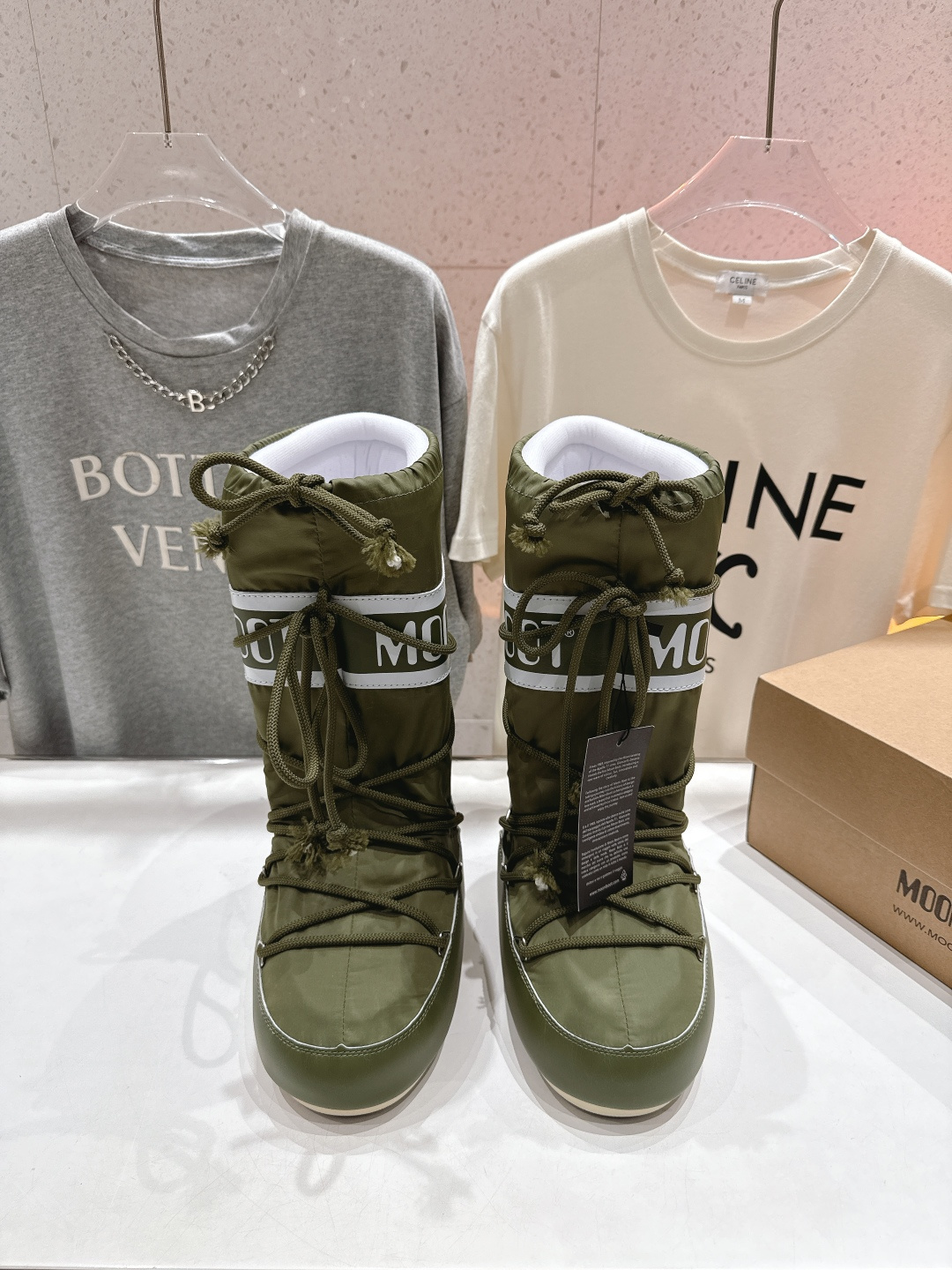 高版本出厂 Moon Boot F060 2025ss秋冬季爆款保暖厚底雪地靴 【丑萌月亮雪地靴】忘了U