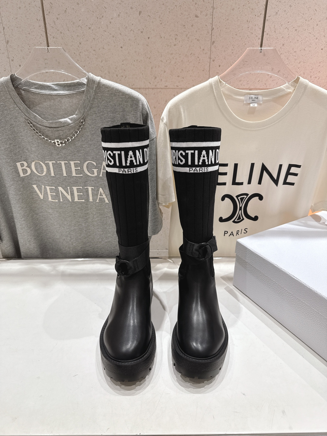 高版本出厂 Dior*迪奥 D家F019 2025ss走秀款工装中筒靴 小红书爆款，各大明星网红的最爱～