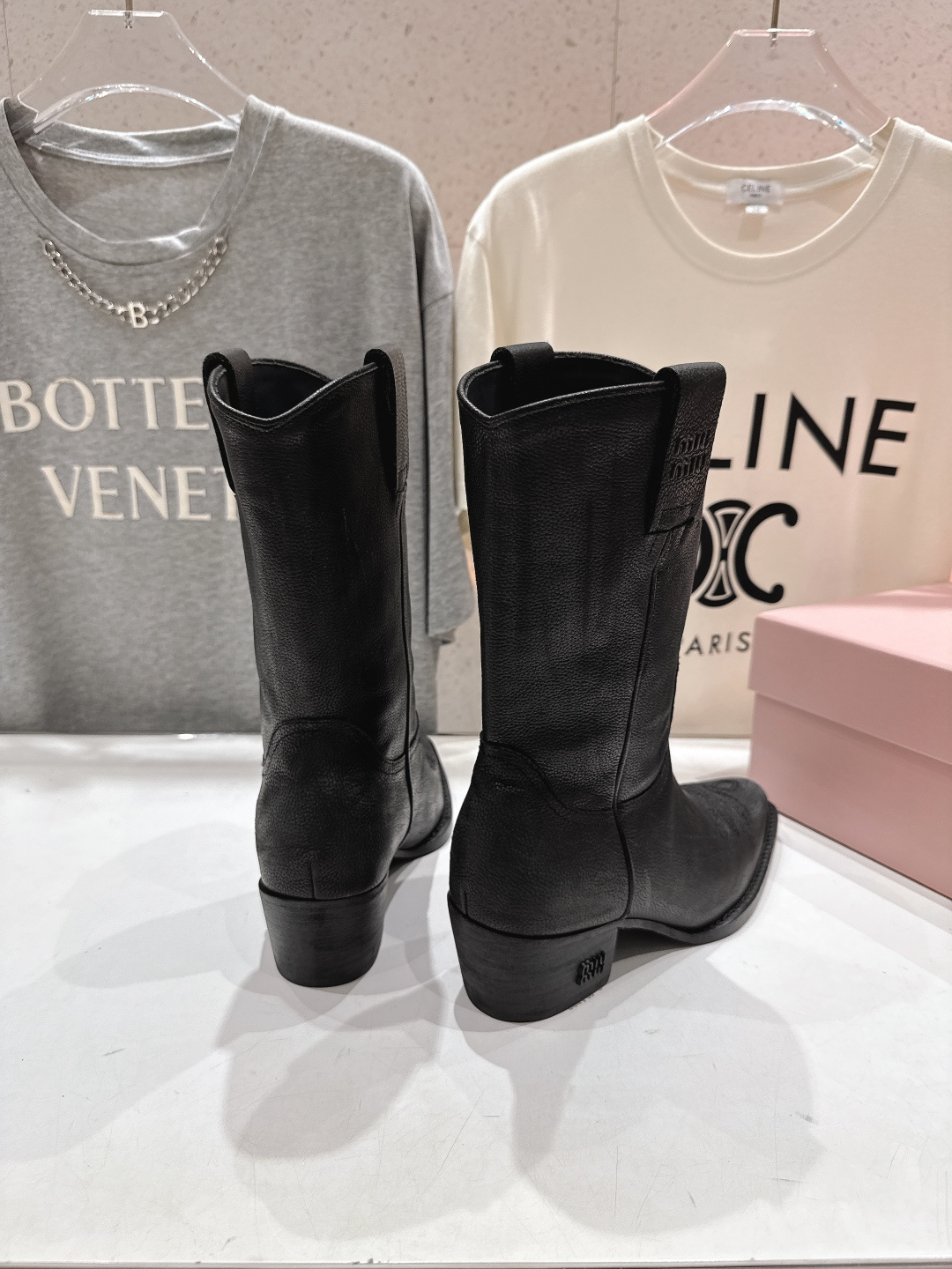 高版本出厂 皮面 MiuMiu/缪缪.F032 25ss新款·超大热走秀款·复古风西部牛仔靴机车靴中筒靴