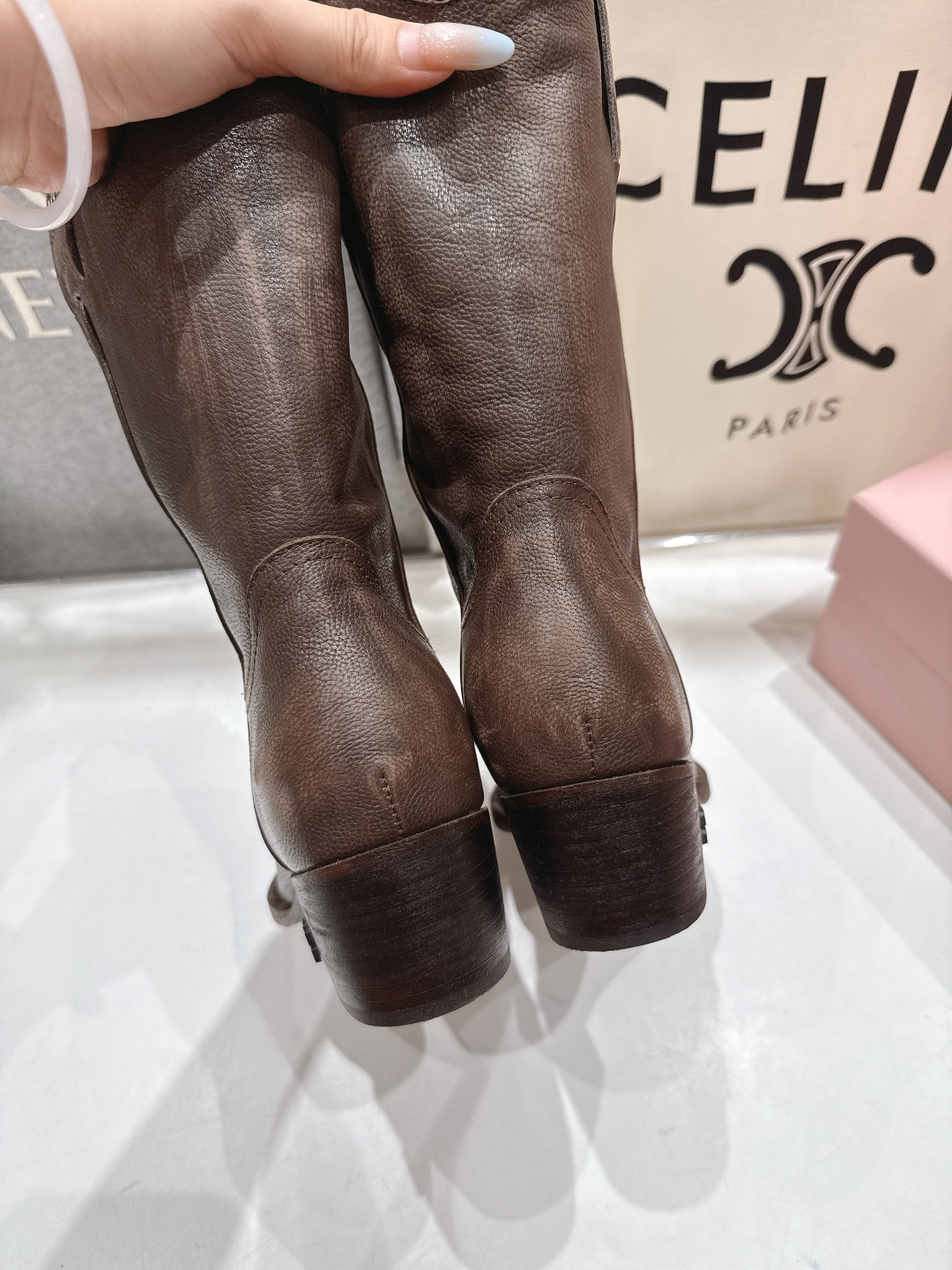 高版本出厂 皮面 MiuMiu/缪缪.F032 25ss新款·超大热走秀款·复古风西部牛仔靴机车靴中筒靴