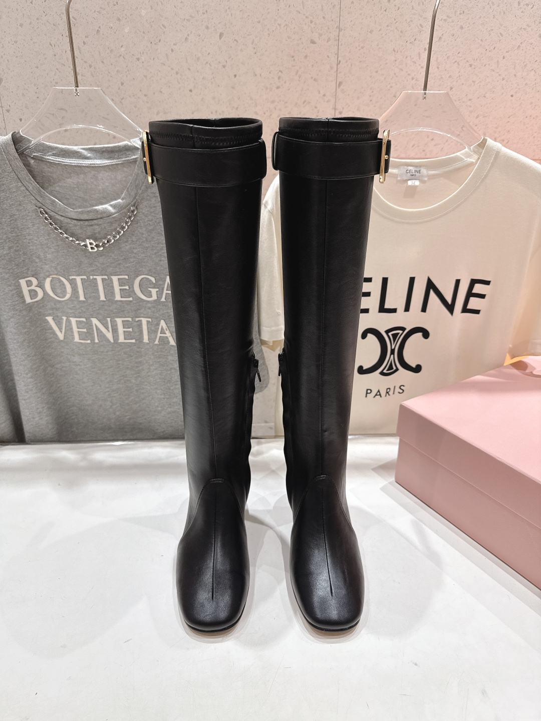 高版本出厂 MiuMiu*缪缪/F026 2025ss秋冬走秀新款高跟过膝长靴弹力靴走秀款出现在各大时装