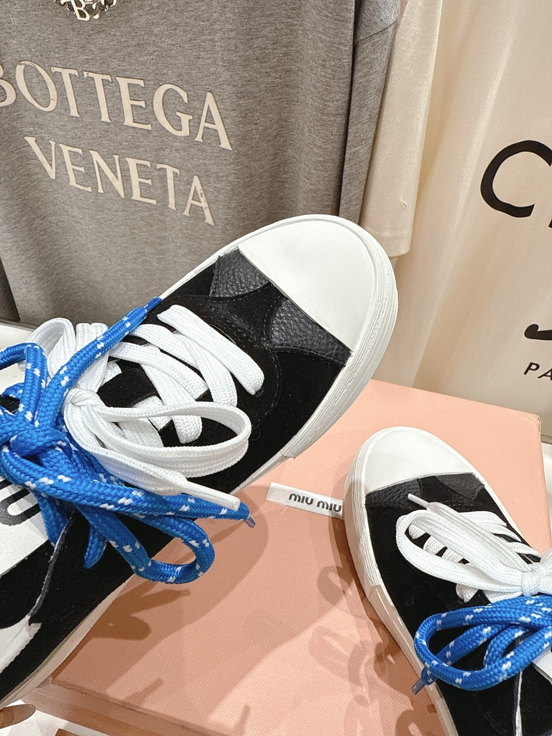 高版本出厂 MiuMiu/缪缪F032 2025ss新款系带小白鞋运动休闲鞋 这款系带运动休闲鞋～日常穿