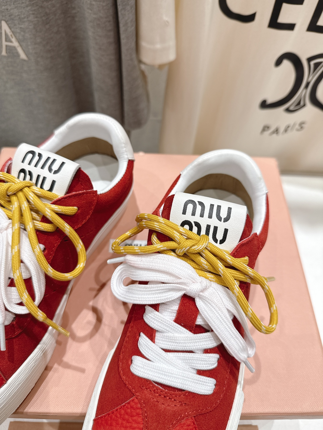 高版本出厂 MiuMiu/缪缪F032 2025ss新款系带小白鞋运动休闲鞋 这款系带运动休闲鞋～日常穿