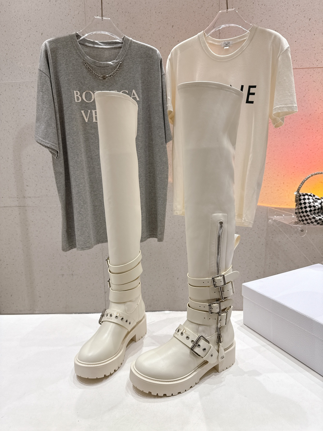 高版本出厂 Dior/迪奥D家F019 2025ss秋冬新品布洛克弹力长靴，经久不衰的马丁靴造型，彰显经