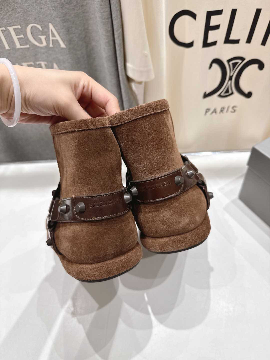 高版本出厂 BALENCIAGA*巴黎世家F043 2025ss秋冬新款羊毛短靴雪地靴冬日凛凛🏂🏻不可缺