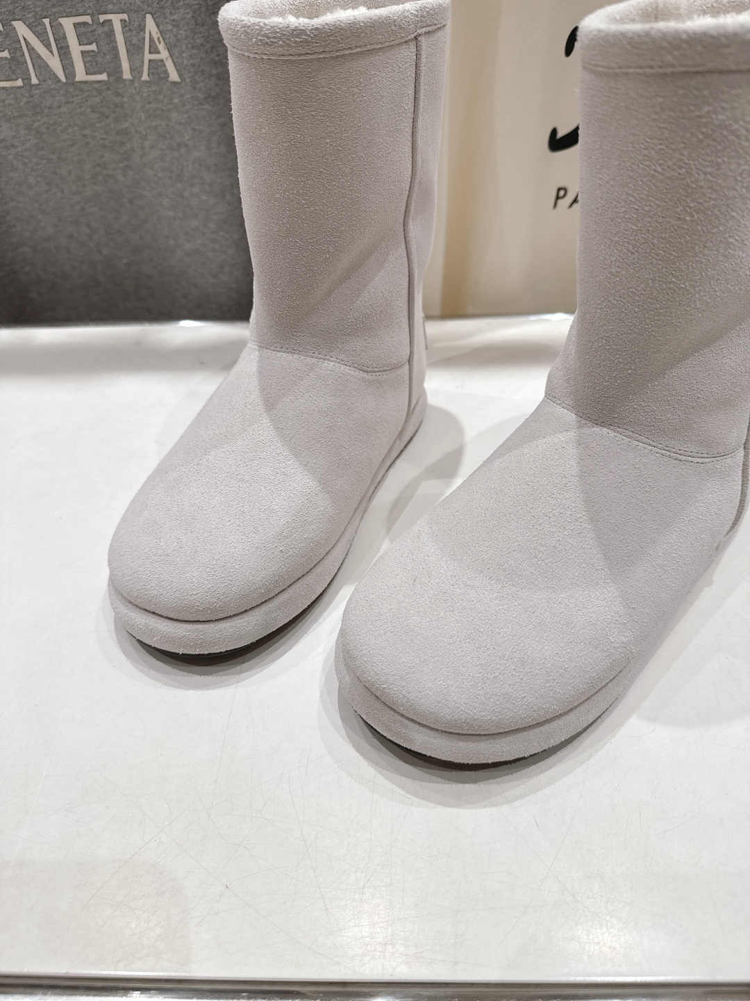 高版本出厂 BALENCIAGA*巴黎世家F043 2025ss秋冬新款羊毛短靴雪地靴冬日凛凛🏂🏻不可缺