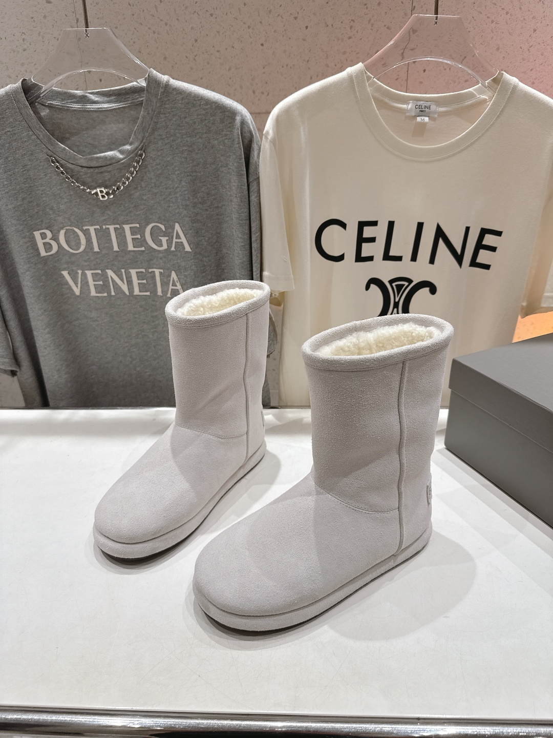 高版本出厂 BALENCIAGA*巴黎世家F043 2025ss秋冬新款羊毛短靴雪地靴冬日凛凛🏂🏻不可缺