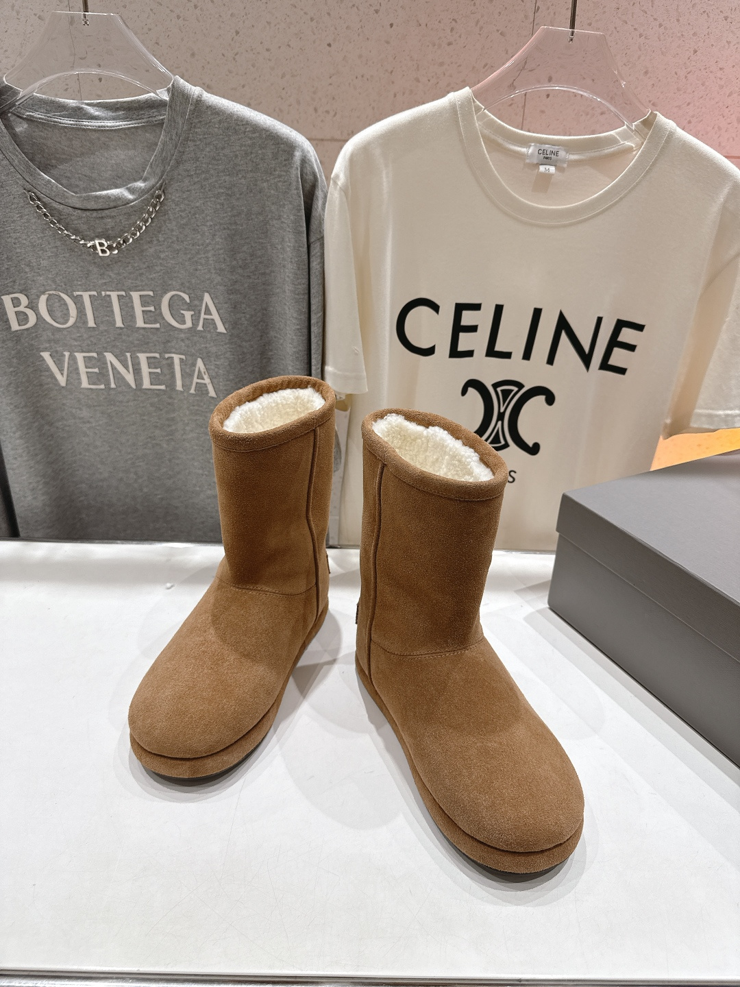 高版本出厂 BALENCIAGA*巴黎世家F043 2025ss秋冬新款羊毛短靴雪地靴冬日凛凛🏂🏻不可缺