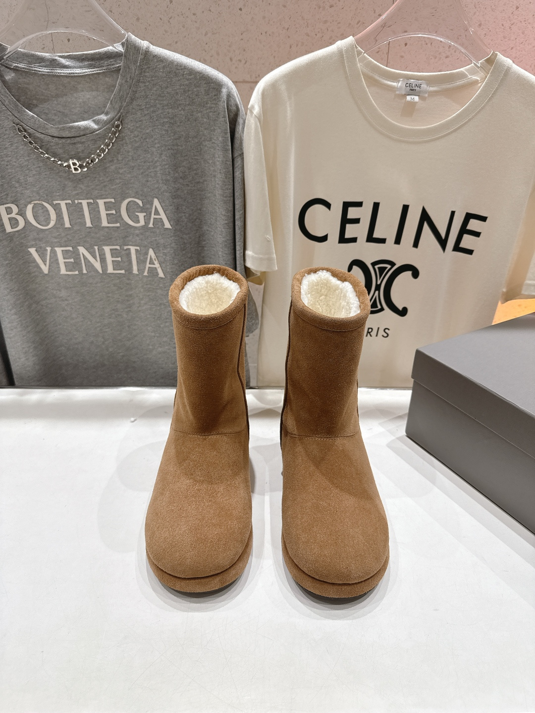 高版本出厂 BALENCIAGA*巴黎世家F043 2025ss秋冬新款羊毛短靴雪地靴冬日凛凛🏂🏻不可缺