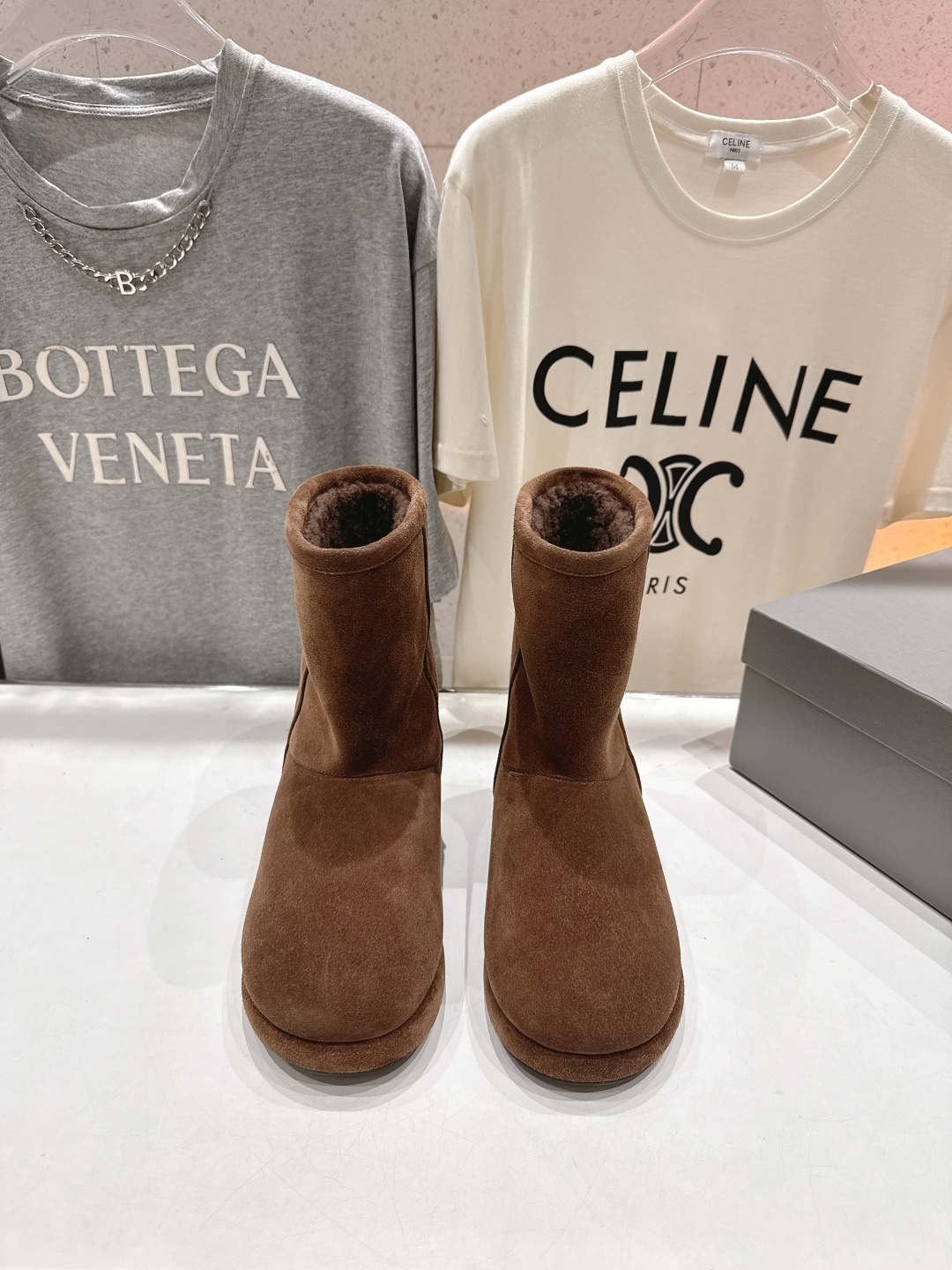 高版本出厂 BALENCIAGA*巴黎世家F043 2025ss秋冬新款羊毛短靴雪地靴冬日凛凛🏂🏻不可缺