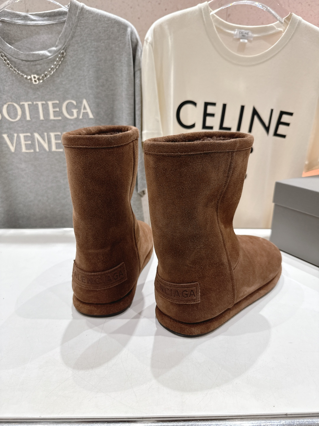 高版本出厂 BALENCIAGA*巴黎世家F043 2025ss秋冬新款羊毛短靴雪地靴冬日凛凛🏂🏻不可缺