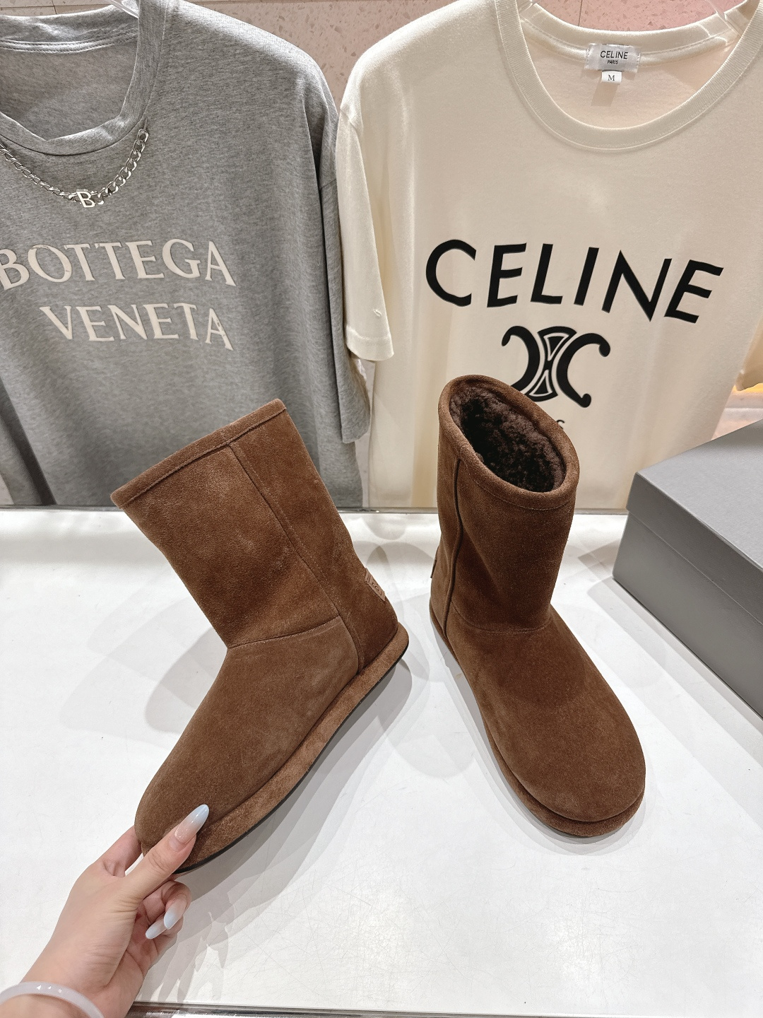 高版本出厂 BALENCIAGA*巴黎世家F043 2025ss秋冬新款羊毛短靴雪地靴冬日凛凛🏂🏻不可缺