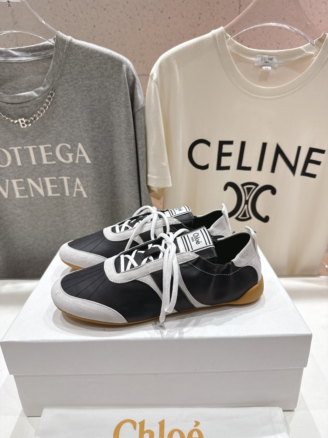 高版本出厂 Chloe 克洛伊F022 new arrival～蔻依25ss全新KICK小白鞋系列休闲跑