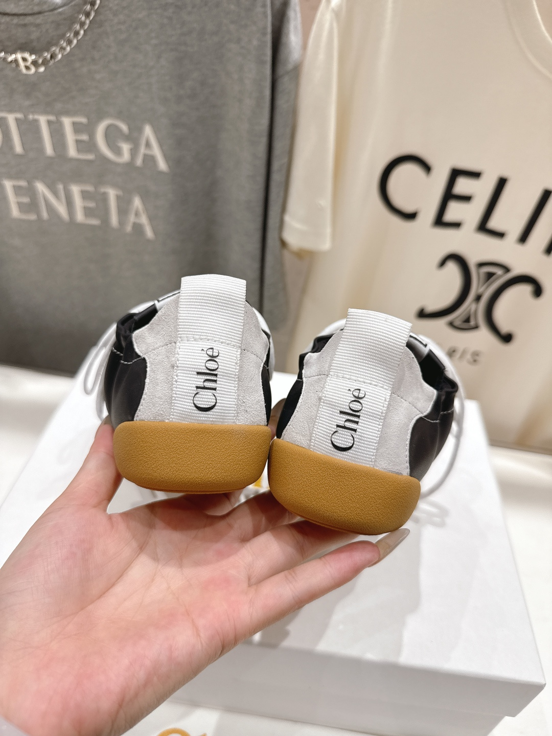 高版本出厂 Chloe 克洛伊F022 new arrival～蔻依25ss全新KICK小白鞋系列休闲跑