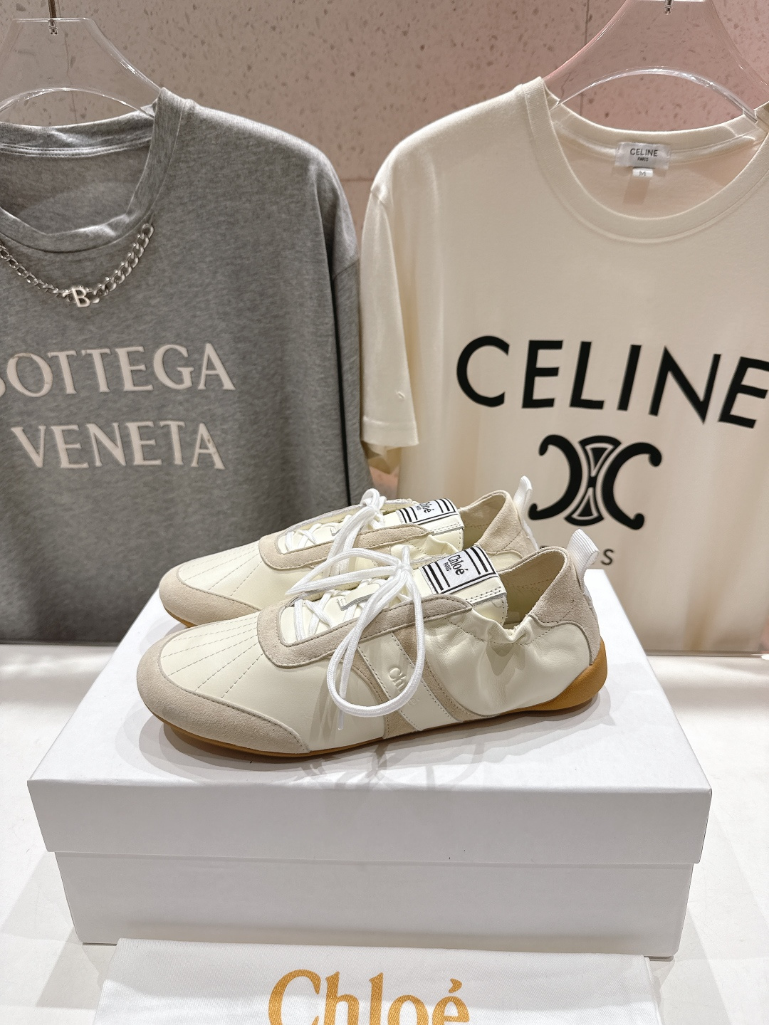 高版本出厂 Chloe 克洛伊F022 new arrival～蔻依25ss全新KICK小白鞋系列休闲跑