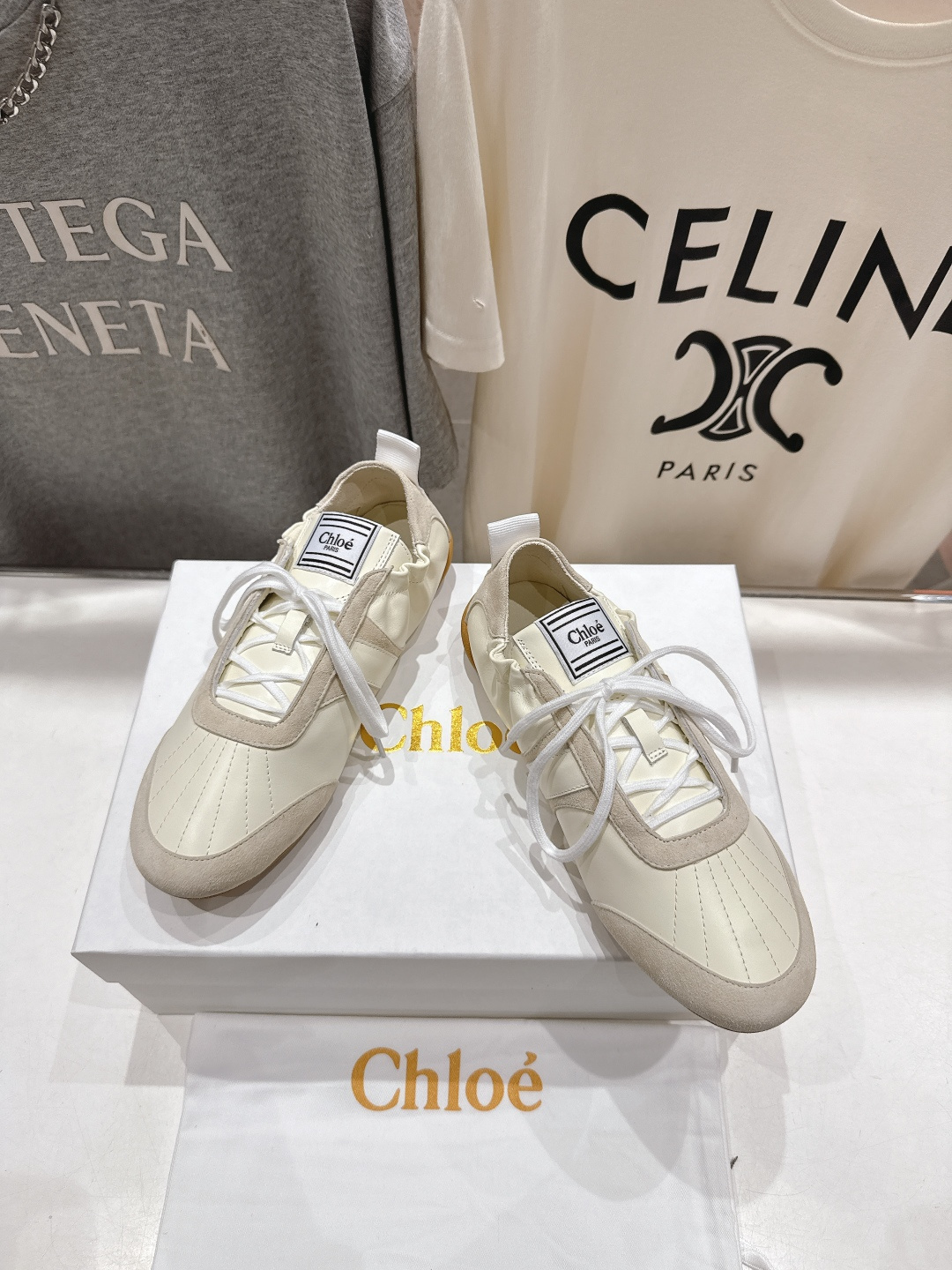 高版本出厂 Chloe 克洛伊F022 new arrival～蔻依25ss全新KICK小白鞋系列休闲跑