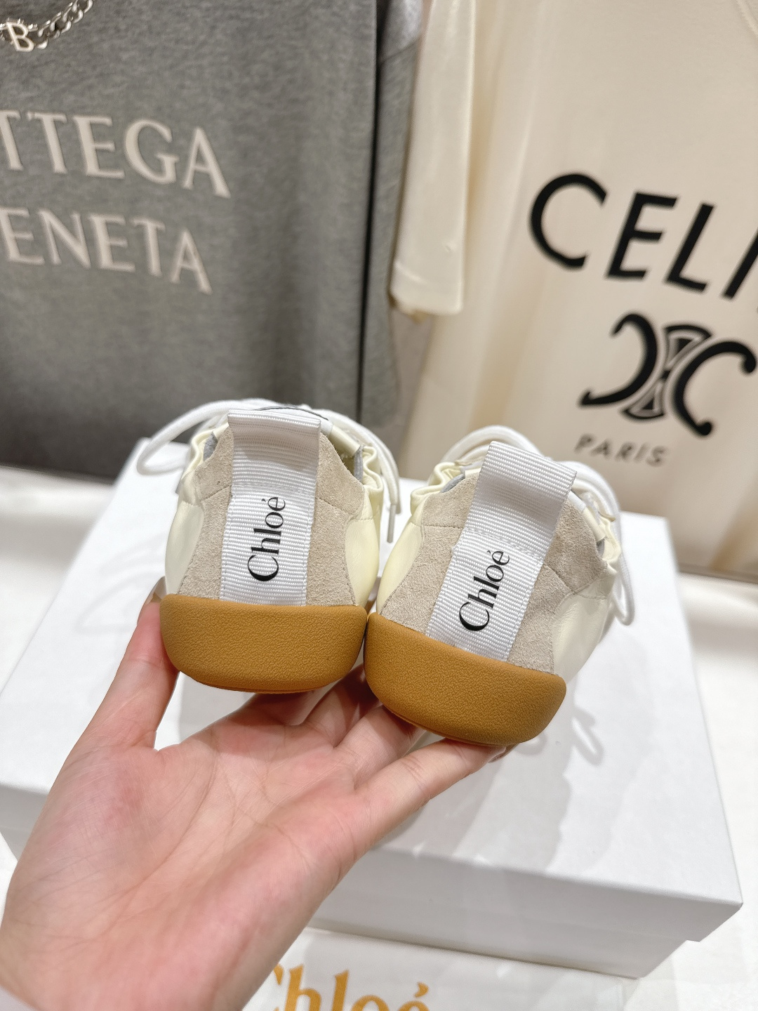 高版本出厂 Chloe 克洛伊F022 new arrival～蔻依25ss全新KICK小白鞋系列休闲跑