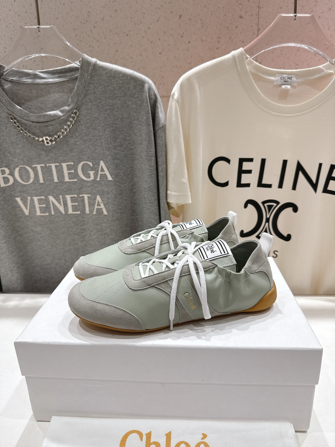 高版本出厂 Chloe 克洛伊F022 new arrival～蔻依25ss全新KICK小白鞋系列休闲跑