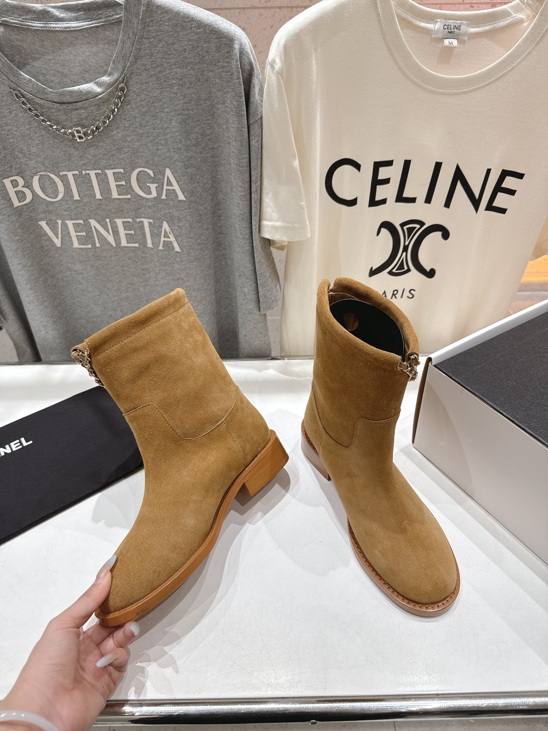 高版本出厂 Chanel/香奈儿F028 小香2025ss秋冬新款切尔西帅气短靴中筒靴马丁靴，原版拆卸精