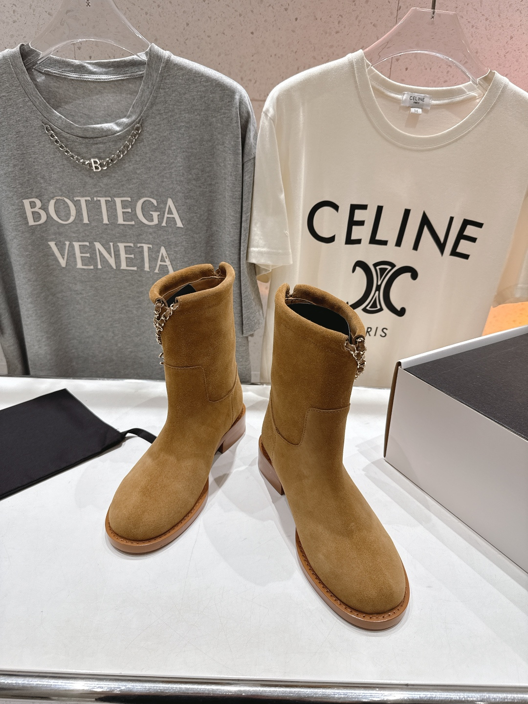 高版本出厂 Chanel/香奈儿F028 小香2025ss秋冬新款切尔西帅气短靴中筒靴马丁靴，原版拆卸精