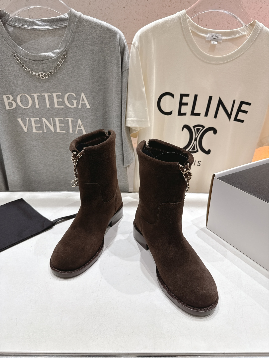 高版本出厂 Chanel/香奈儿F028 小香2025ss秋冬新款切尔西帅气短靴中筒靴马丁靴，原版拆卸精