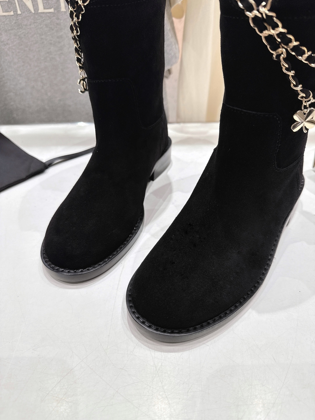 高版本出厂 Chanel/香奈儿F028 小香2025ss秋冬新款切尔西帅气短靴中筒靴马丁靴，原版拆卸精