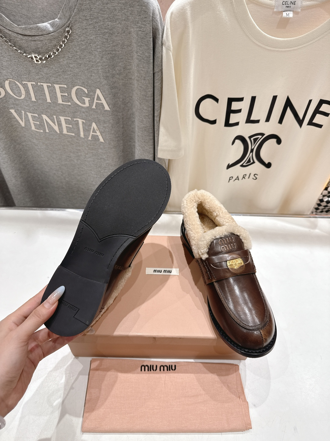 高版本出厂 MiuMiu/缪缪F049 2025ss秋冬新款·幸运钱币系列驾车鞋加毛乐福鞋毛毛鞋各路明星