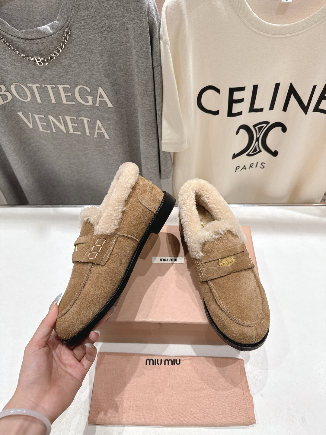 高版本出厂 MiuMiu/缪缪F049 2025ss秋冬新款·幸运钱币系列驾车鞋加毛乐福鞋毛毛鞋各路明星