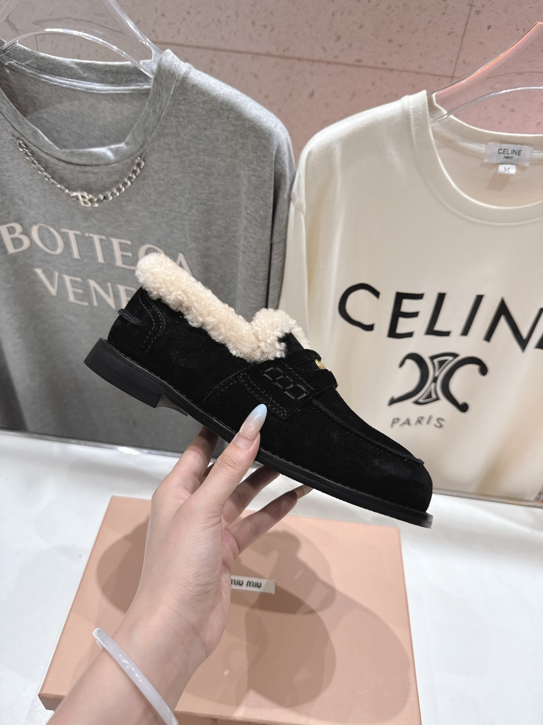 高版本出厂 MiuMiu/缪缪F049 2025ss秋冬新款·幸运钱币系列驾车鞋加毛乐福鞋毛毛鞋各路明星