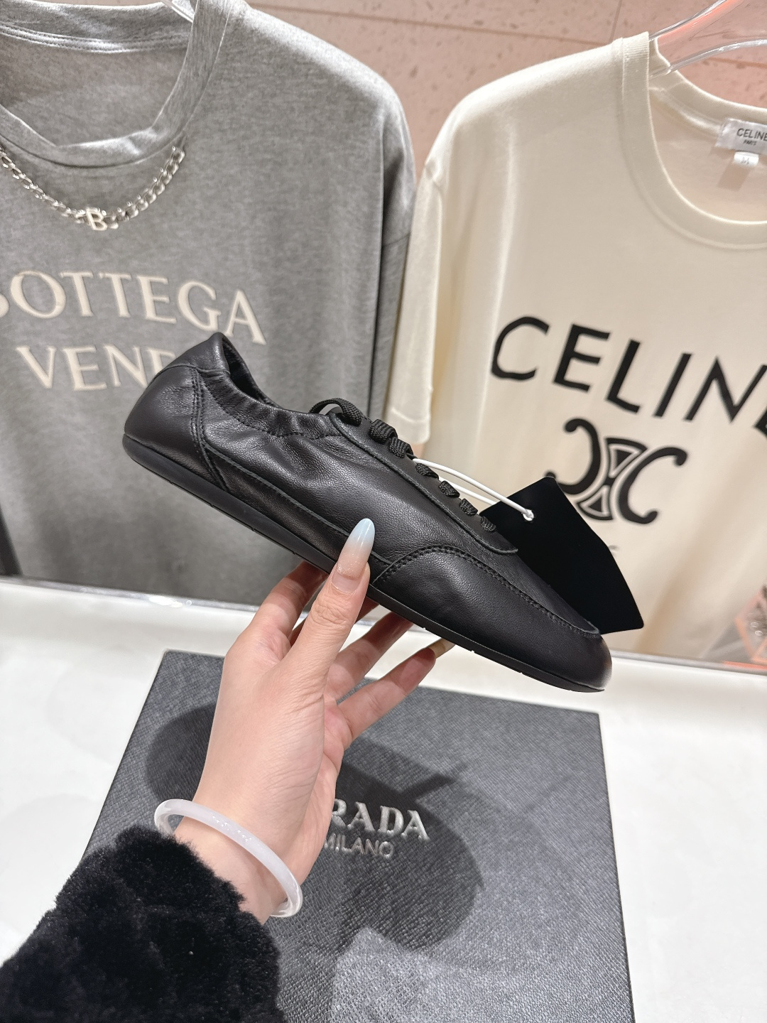 高版本出厂 Prada*普拉达P家F029 25ssfw～new新款系带玛丽珍休闲鞋芭蕾舞鞋，低调奢华懒